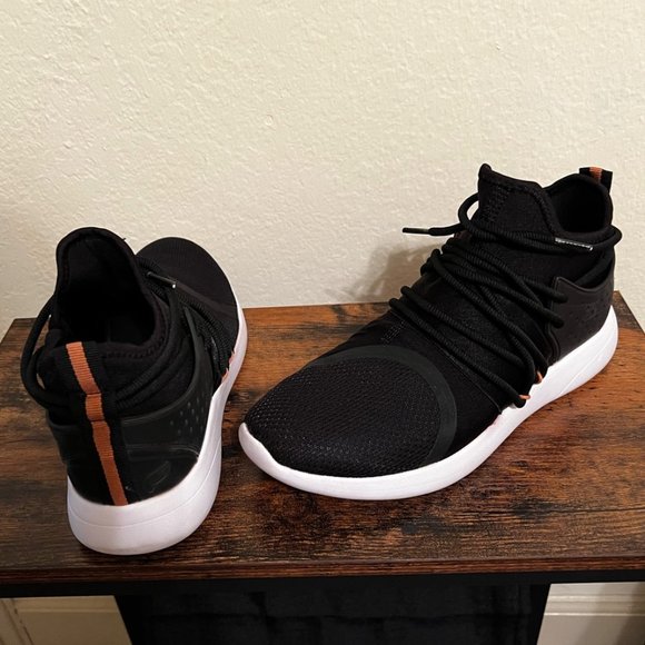 Fabletics Shoes - Worn Once! - Picture 7 of 8